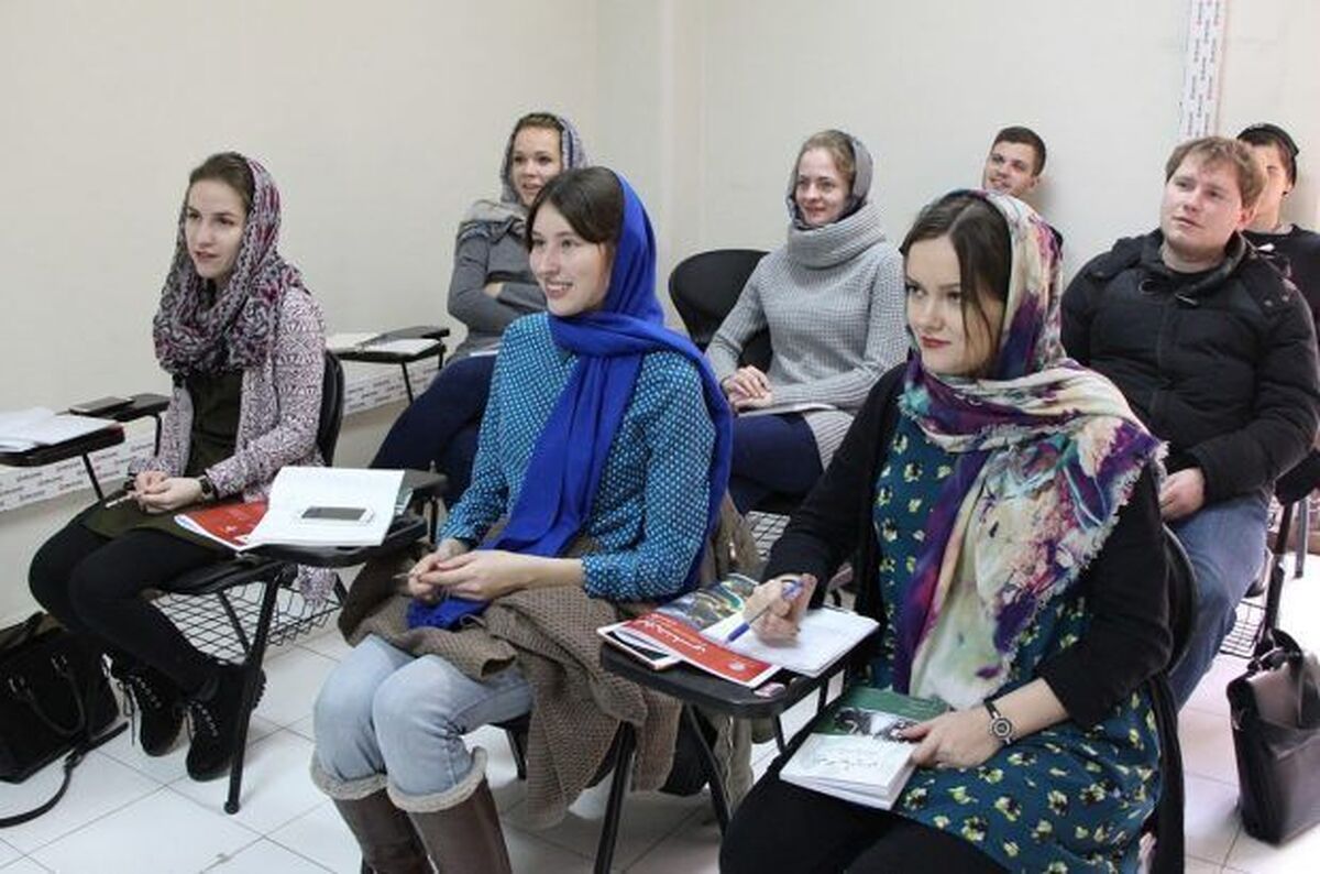 مجوز تاسیس مرکز آموزش زبان فارسی به غیرفارسی‌زبان (آزفا) صادر شد