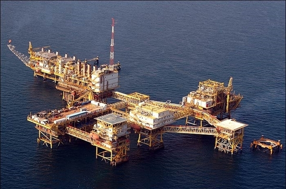 تولید شرکت نفت فلات قاره در سکوی «رشادت» روزانه ۷ هزار بشکه افزایش یافت