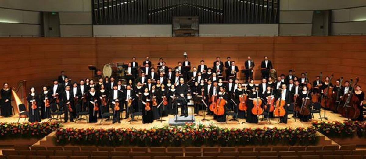علی رهبری دو ارکستر سمفونیک را رهبری می‌کند  دعوت چین از رهبر ارکستر ایرانی