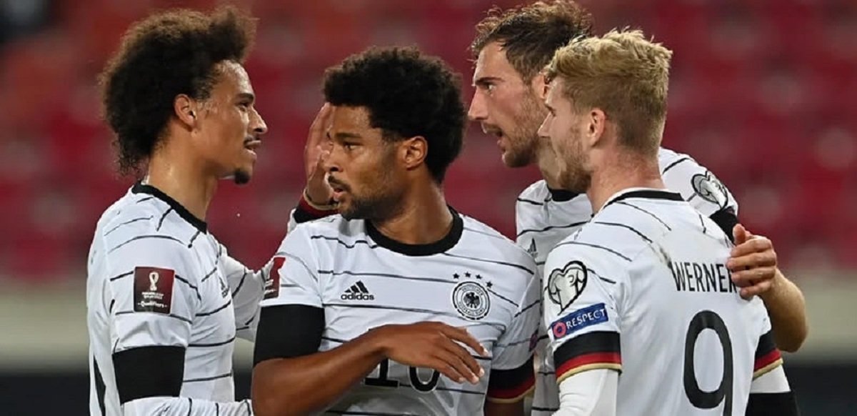پیروزی «پول» بر «سنت» با زمین لرزه تغییر اسپانسر؛ چرا تیم ملی فوتبال آلمان به همکاری ۷۷ ساله با آدیداس پایان داد؟